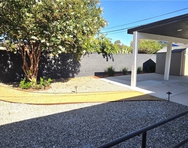 13821 Burton Street - Photo Thumbnail 17