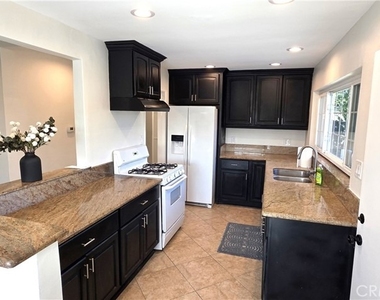 13821 Burton Street - Photo Thumbnail 7