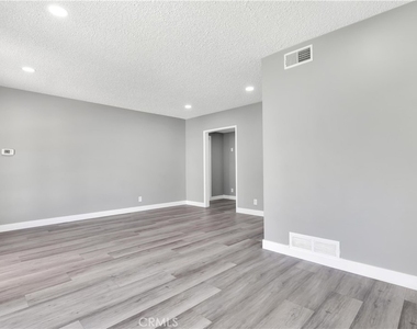 18234 Sugarman Street - Photo Thumbnail 14