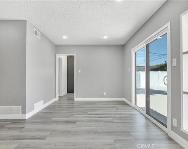 18234 Sugarman Street - Photo Thumbnail 5