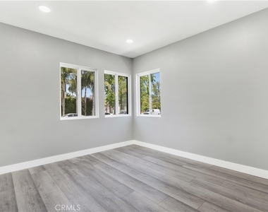 18234 Sugarman Street - Photo Thumbnail 12