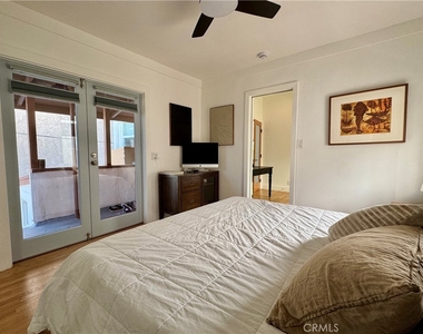 140 31st Street - Photo Thumbnail 11