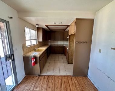 14734 Gravilla Road - Photo Thumbnail 6