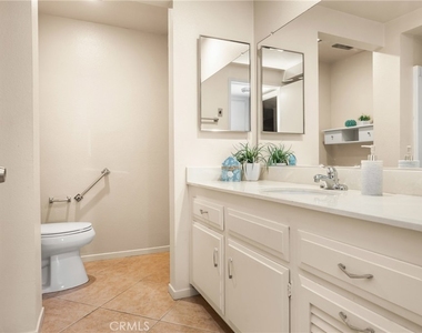 2286 Via Puerta - Photo Thumbnail 28