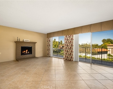 2286 Via Puerta - Photo Thumbnail 3