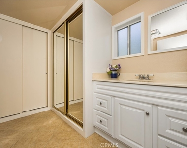 2286 Via Puerta - Photo Thumbnail 24