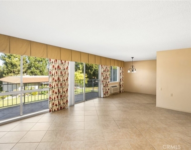 2286 Via Puerta - Photo Thumbnail 10