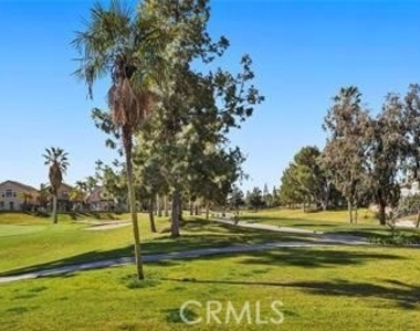 1018 Eckenrode Way - Photo Thumbnail 16