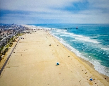 711 Pacific Coast - Photo Thumbnail 31