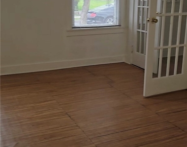 551 W 10th - Photo Thumbnail 2
