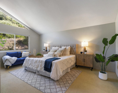 579 Acacia Street - Photo Thumbnail 14
