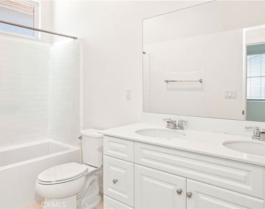 10910 Portsmouth Street - Photo Thumbnail 10