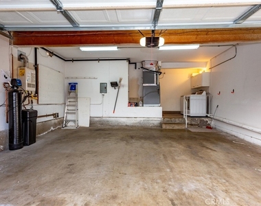 1653 Toyon Place - Photo Thumbnail 28
