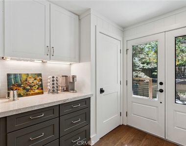 278 Terrace - Photo Thumbnail 11