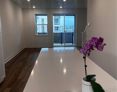 51 Wheelbarrow Road - Photo Thumbnail 10