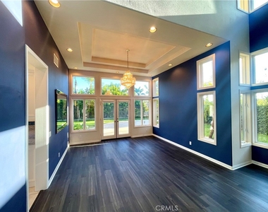 6 Emerald Glen - Photo Thumbnail 6