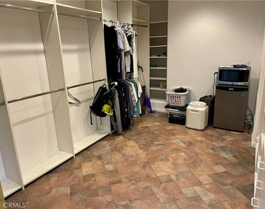 6 Emerald Glen - Photo Thumbnail 42
