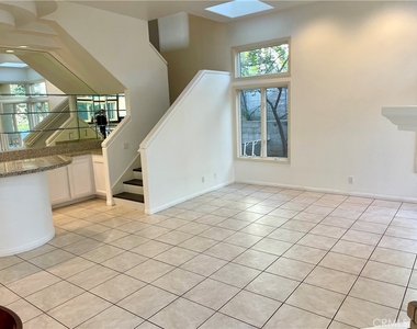 6 Emerald Glen - Photo Thumbnail 24