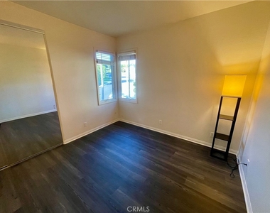 6 Emerald Glen - Photo Thumbnail 49