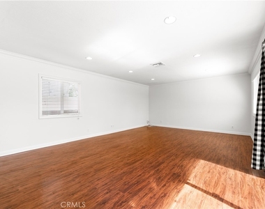 5892 Meadowlark Drive - Photo Thumbnail 15