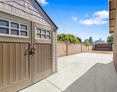5892 Meadowlark Drive - Photo Thumbnail 37