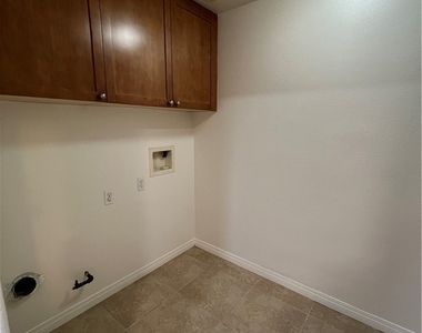 17168 Newhope - Photo Thumbnail 6