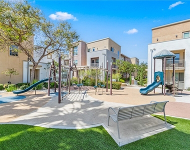 664 Colorado Circle - Photo Thumbnail 46