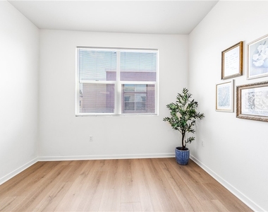 664 Colorado Circle - Photo Thumbnail 26