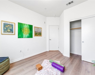 664 Colorado Circle - Photo Thumbnail 31