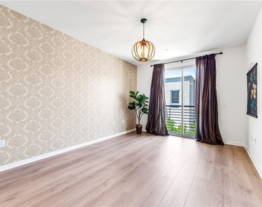 664 Colorado Circle - Photo Thumbnail 18