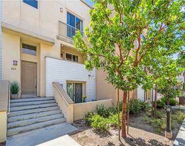 664 Colorado Circle - Photo Thumbnail 7