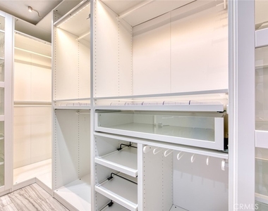 2682 Bungalow Place - Photo Thumbnail 19