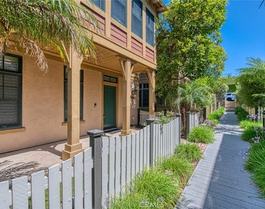 2682 Bungalow Place - Photo Thumbnail 20