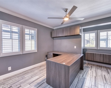 2682 Bungalow Place - Photo Thumbnail 12