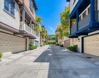 2682 Bungalow Place - Photo Thumbnail 23