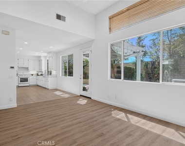 1205 Citrus - Photo Thumbnail 12