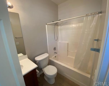 2332 Douglaston - Photo Thumbnail 22
