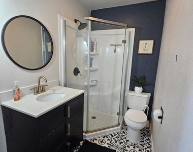 1315 Darby Street - Photo Thumbnail 31