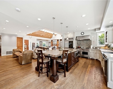 15159 Rancho Real - Photo Thumbnail 7