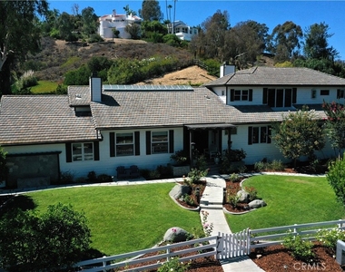 15159 Rancho Real - Photo Thumbnail 26