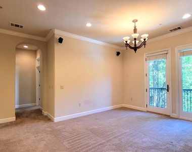 1223 Symphony Way - Photo Thumbnail 7