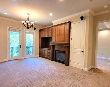 1223 Symphony Way - Photo Thumbnail 6
