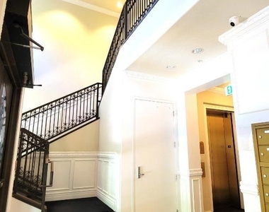 1223 Symphony Way - Photo Thumbnail 17