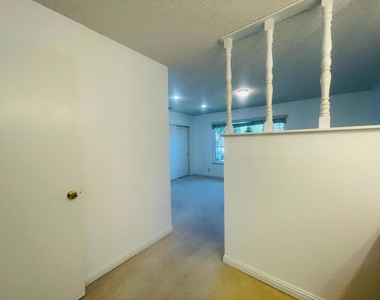 1150 Stafford Drive - Photo Thumbnail 42