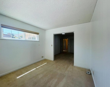 1150 Stafford Drive - Photo Thumbnail 28