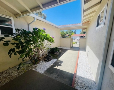 1150 Stafford Drive - Photo Thumbnail 5