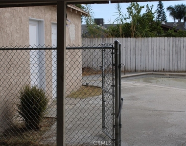 965 Florence - Photo Thumbnail 10