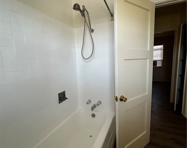 35163 Acacia Avenue - Photo Thumbnail 10