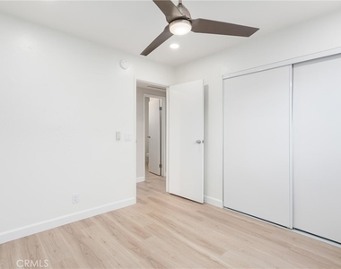 18814 Elizondo Street - Photo Thumbnail 15