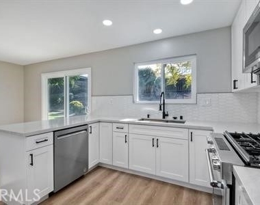 4691 Lofty Grove - Photo Thumbnail 8